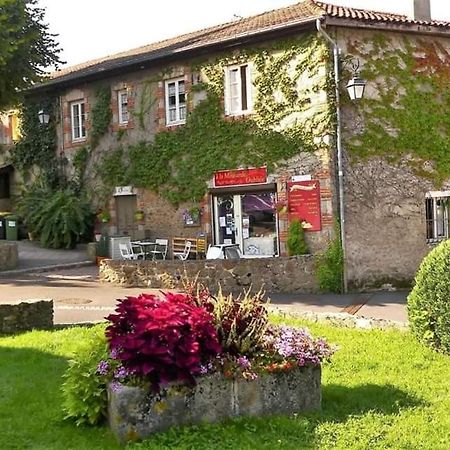 مبيت وإفطار Saint-Médard-en-Forez La Ferriere المظهر الخارجي الصورة